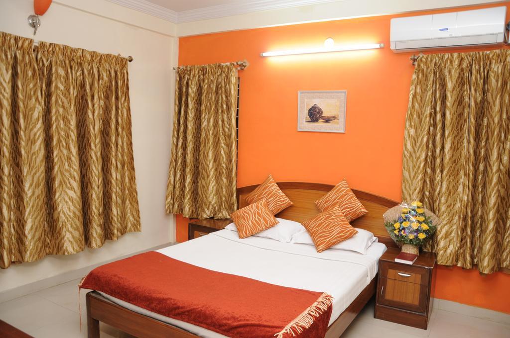 Maple Suites Bangalore Exterior photo