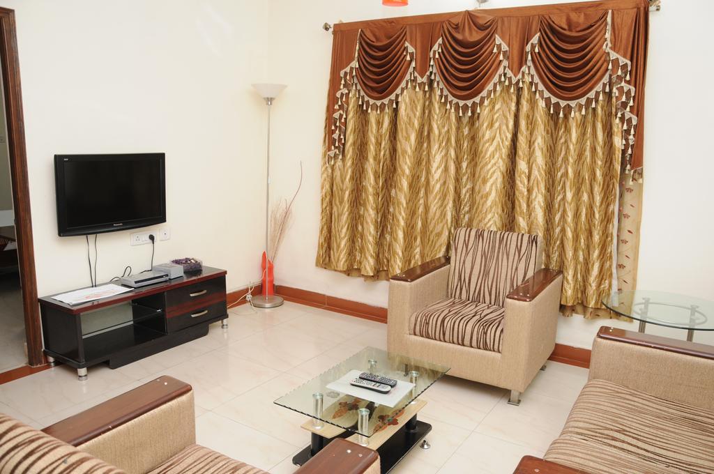 Maple Suites Bangalore Exterior photo